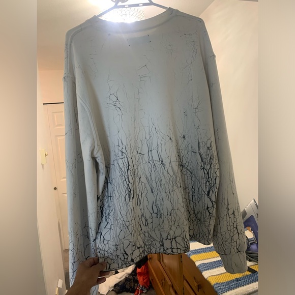 Amiri cracked dye core logo crewneck - Picture 4 of 4